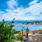 Boutique Tomic Guest house 3*