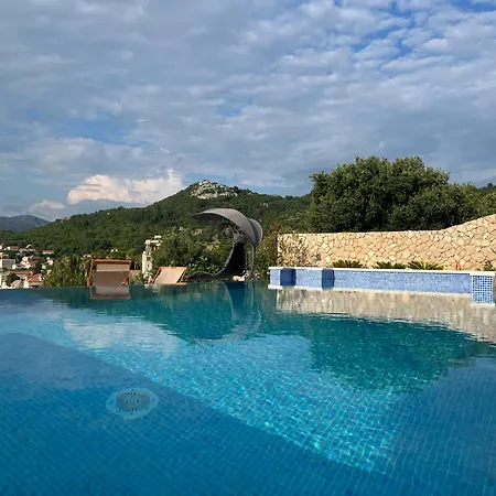 Affittacamere Boutique Tomic 3*