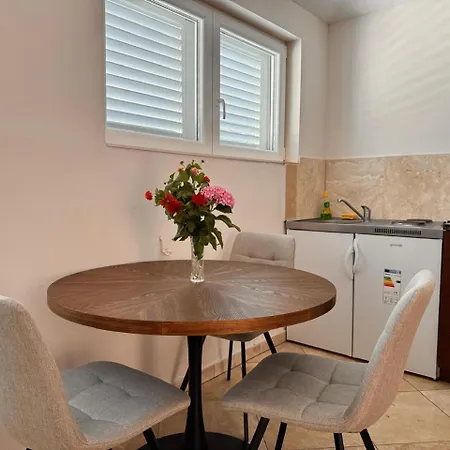 Boutique Tomic 3* Lopud