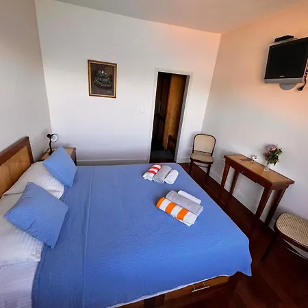 Boutique Tomic 3* Lopud