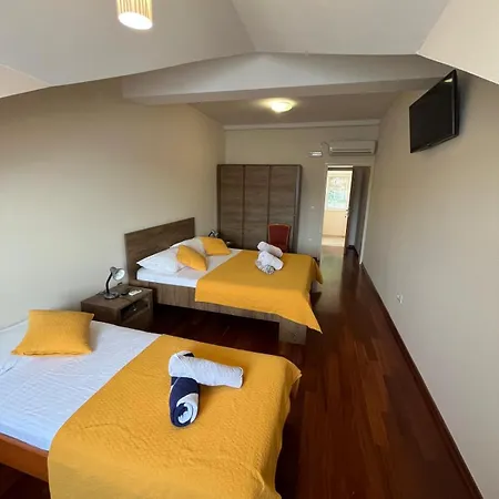 Pensionat Boutique Tomic 3*