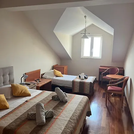 Boutique Tomic 3*