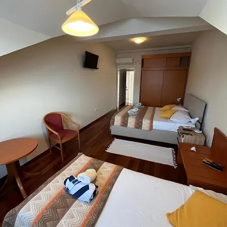 Boutique Tomic 3* Lopud